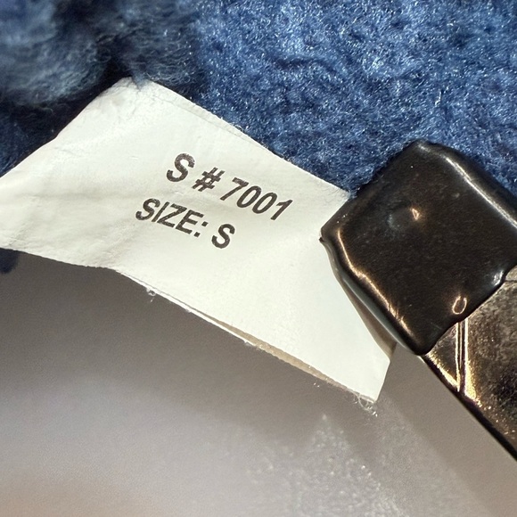 UFC Fit Apparel Navy Blue Hoodie with Front Pocket, Size Small - Picture 4 of 4